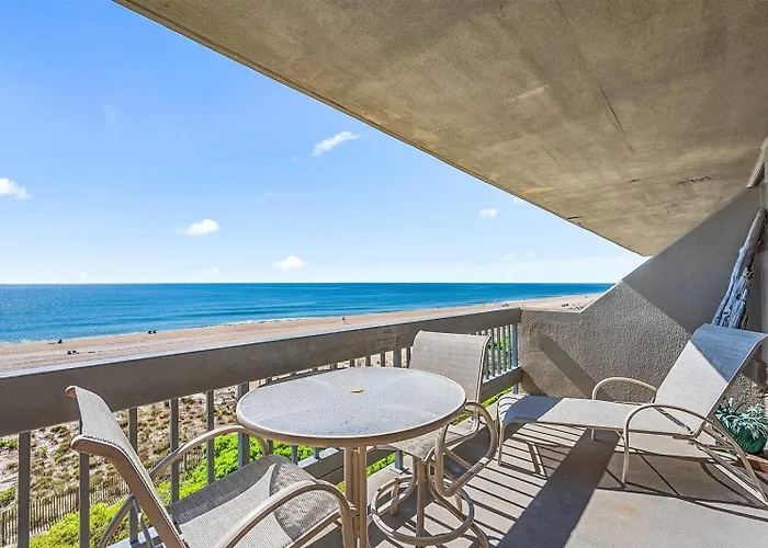Beautiful 2 Bedroom Century I With I/d Pool *